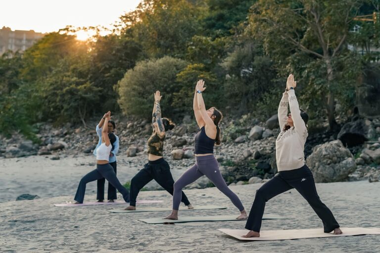 🧘‍♀ Top 10 Ayurvedic & Yoga Ashram Resorts in Rishikesh